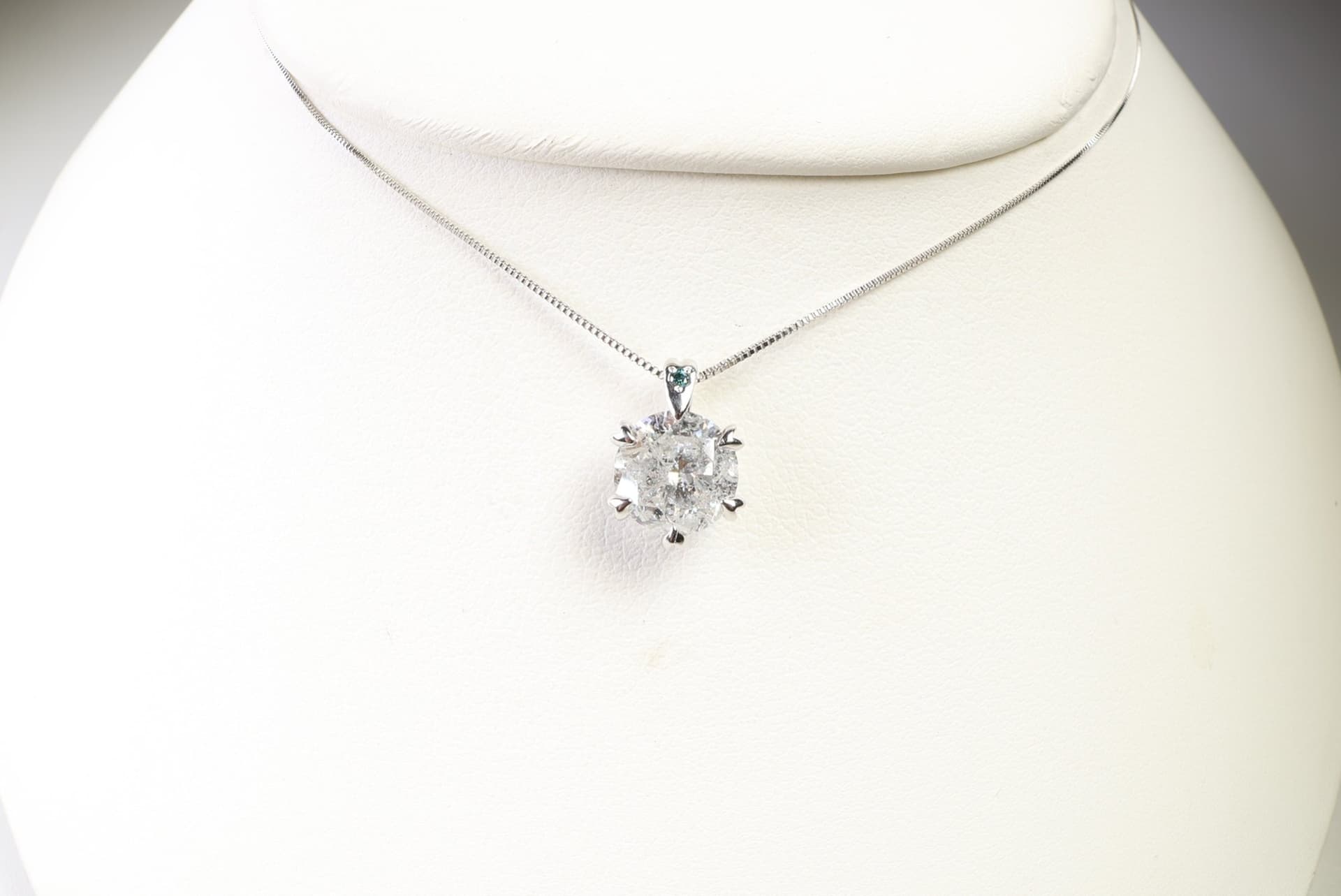 Platinum, Natural Diamond & Blue Diamond Pendant Necklace 1.005ctw, Gemstone Jewelry Diamonds jewelry auction at Alighieri's