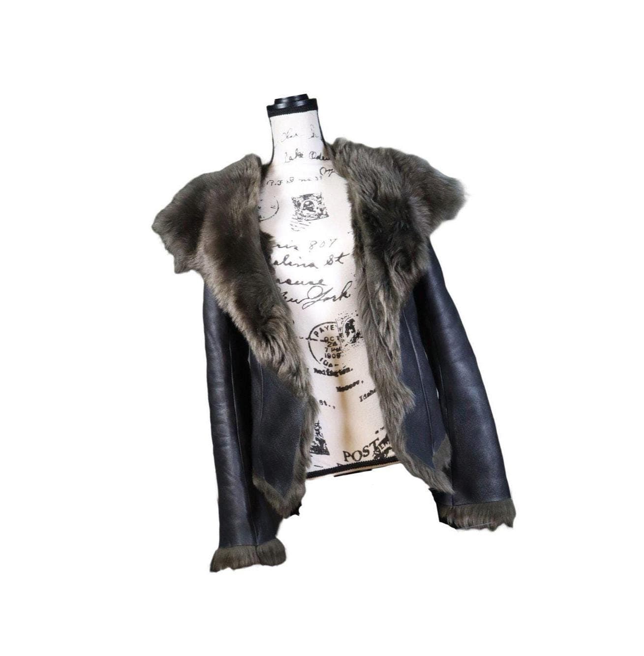 Balenciaga 2012 Lamb Leather Fur Jacket Size: M US6, FR38 - Pre-owned fashion auction at Alighieri's