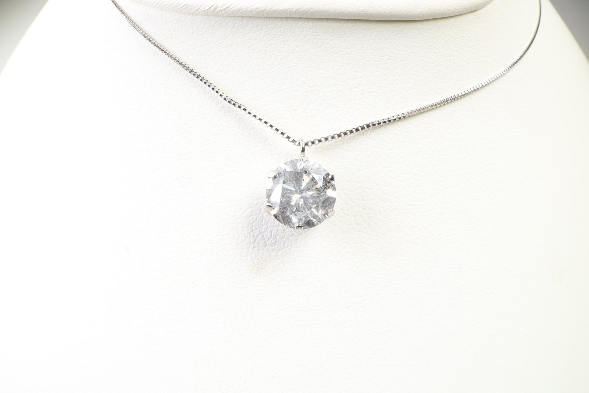 Platinum, Natural Diamond Pendant & Necklace 1.15ct, Gemstone Jewelry Diamonds jewelry auction at Alighieri's
