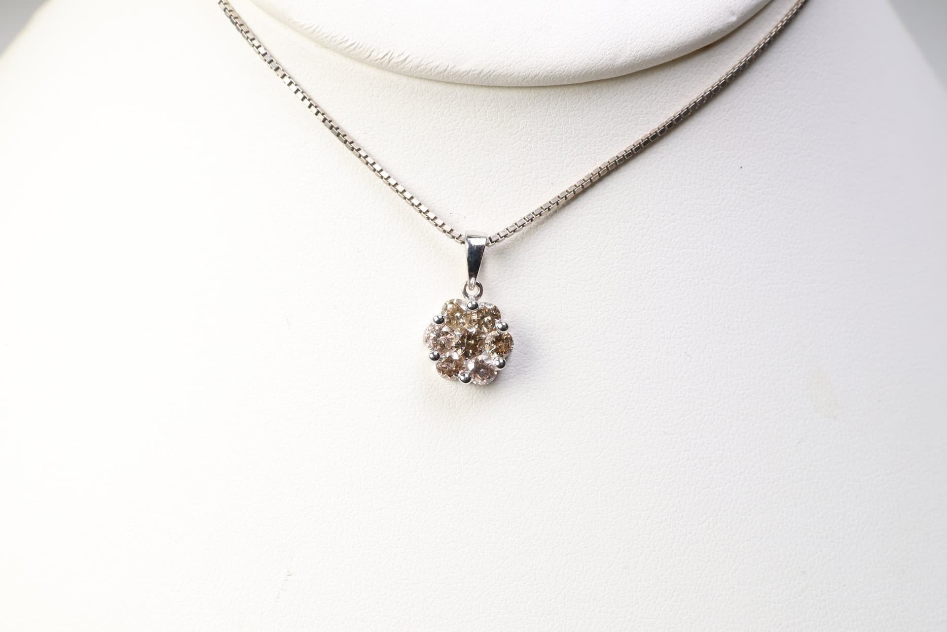 18k White Gold, Natural Diamond Pendant 1.02ctw, Gemstone Jewelry Diamonds jewelry auction at Alighieri's