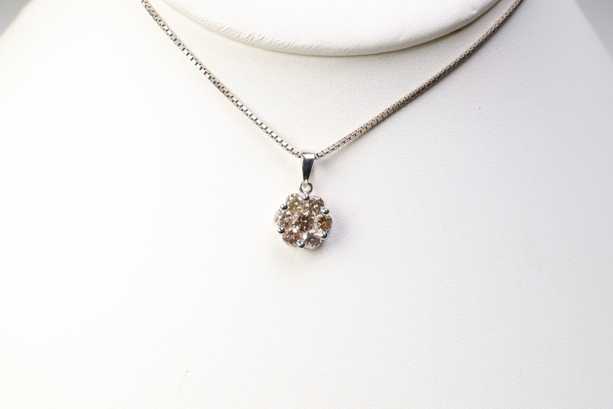 18k White Gold, Natural Diamond Pendant 1.02ctw, Gemstone Jewelry Diamonds jewelry auction at Alighieri's