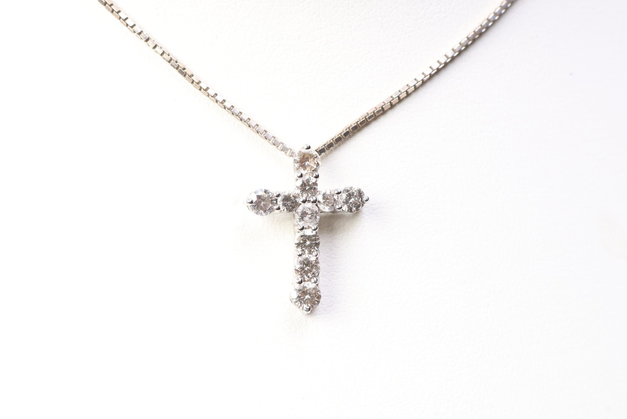 Platinum, Natural Diamond Cross Pendant 1.00ctw, Diamonds Jewelry Gemstones jewelry auction at Alighieri's