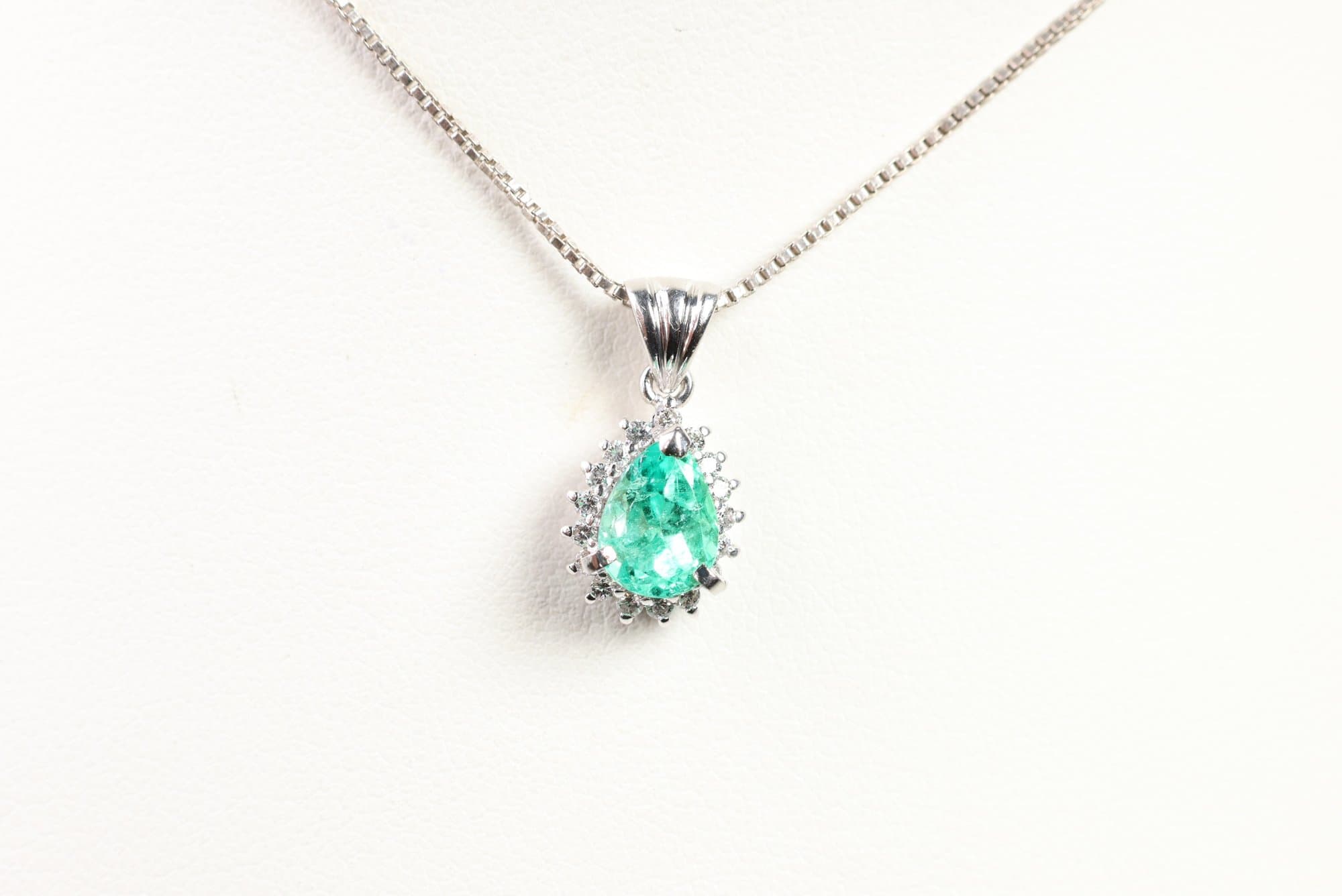 Platinum, Natural Colombian Emerald & Diamond Pendant 1.11ctw, Gemstone Jewelry Diamonds
