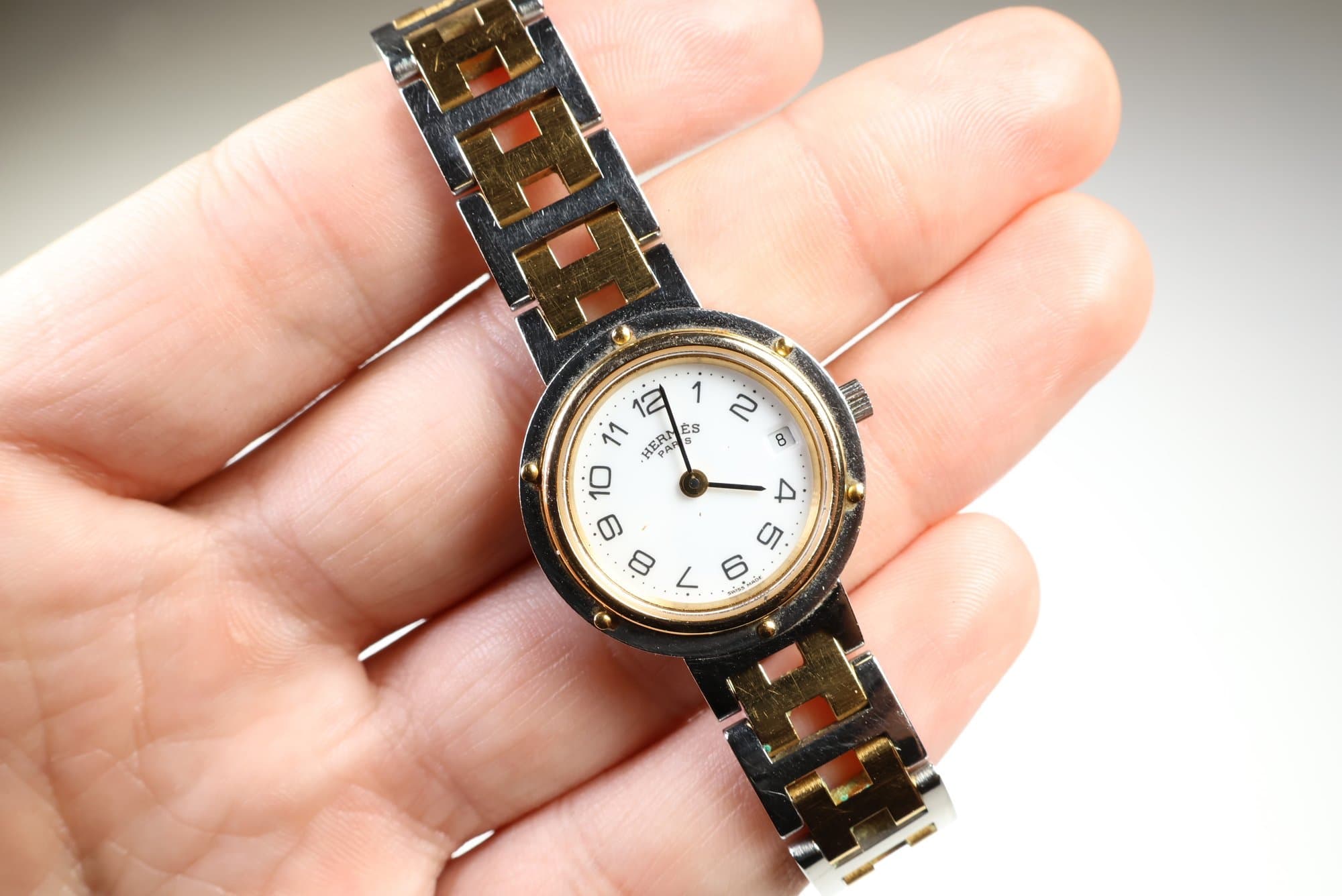 Hermes Clipper Ladies Quartz Watch Two-Tone Stainless Steel Gold Plate White Dial H-Link