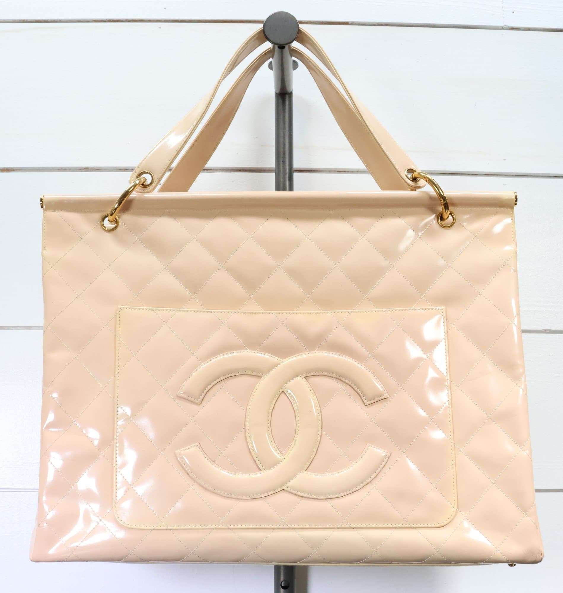 Chanel Cream Quilted Shoulder Tote Bag Purse Interlocking CC Logo