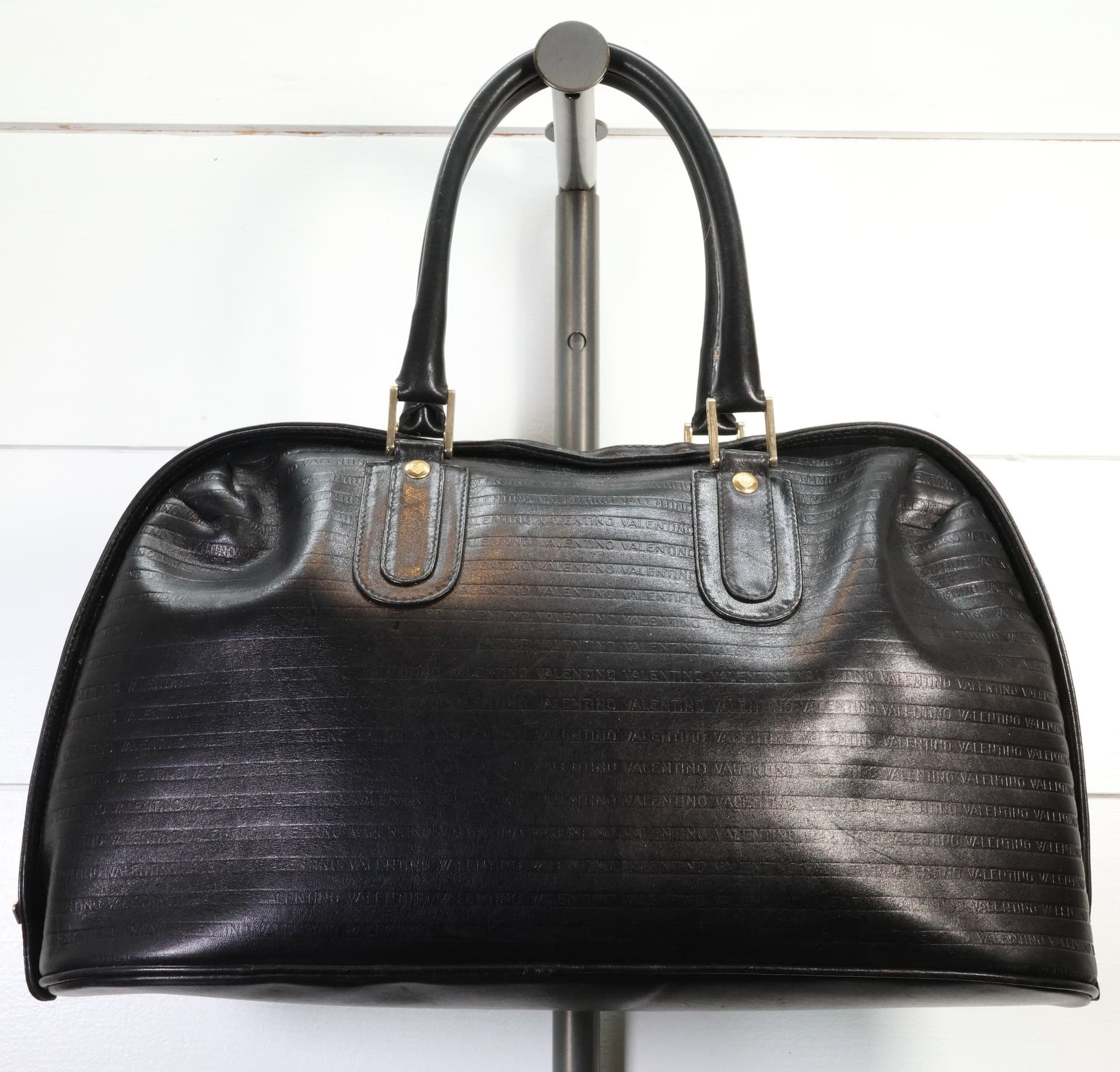 Mario Valentino Bravia Black Leather Dome Satchel Shoulder Bag Handbag Purse