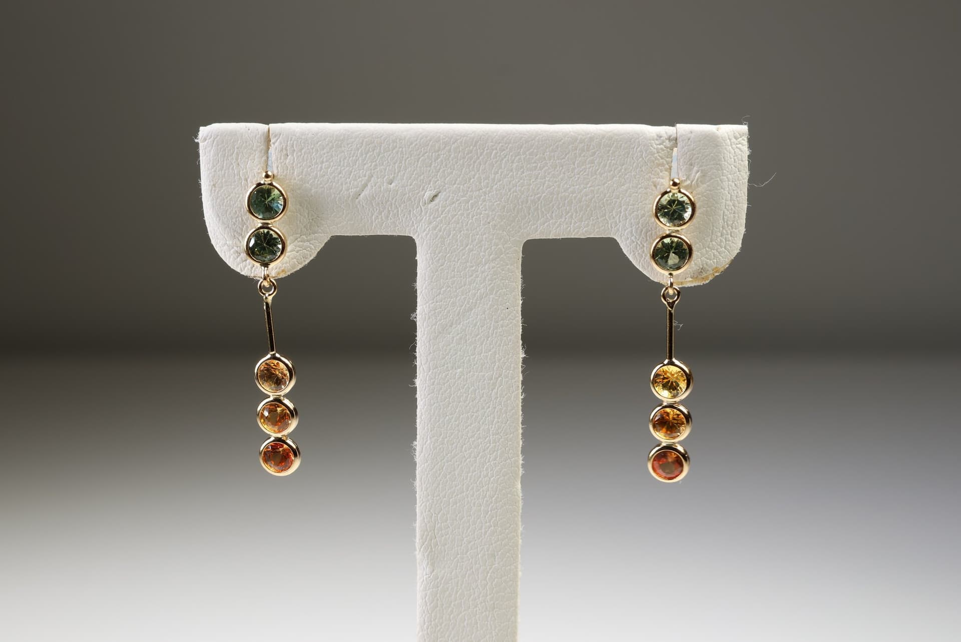 18K Yellow Gold Bezel Set Green & Yellow Natural Sapphire Earrings 1.67ctw